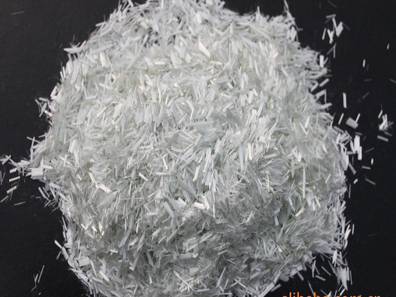 Las ventajas y los métodos de uso de la resina de poliuretano a base de agua en el tratamiento de fibra de vidrio.